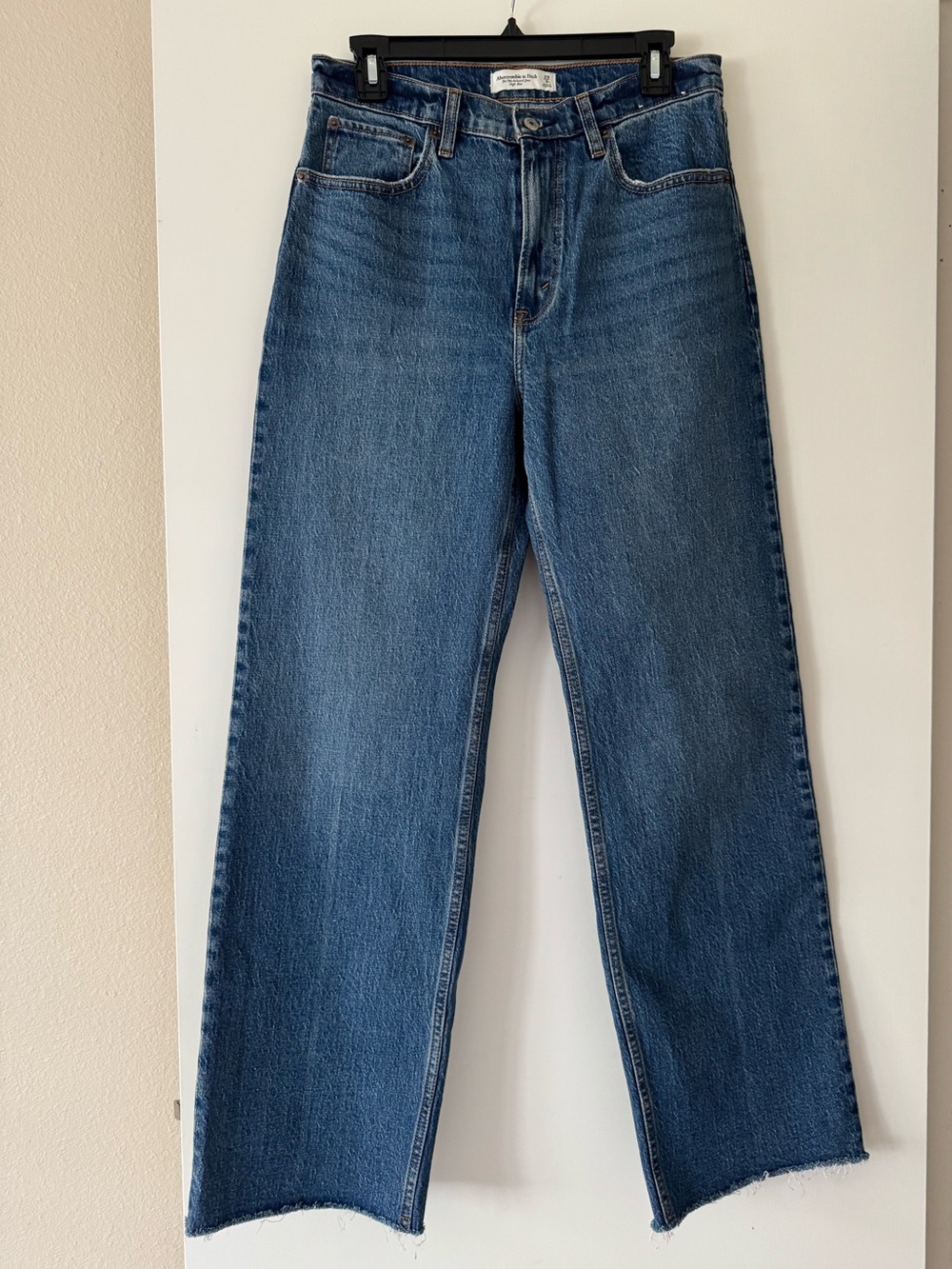 Abercrombie High Rise 90s Relaxed Raw Hem Jean
